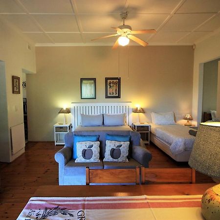 Dempsey'S Self-Catering Guest House Порт Елизабет Екстериор снимка
