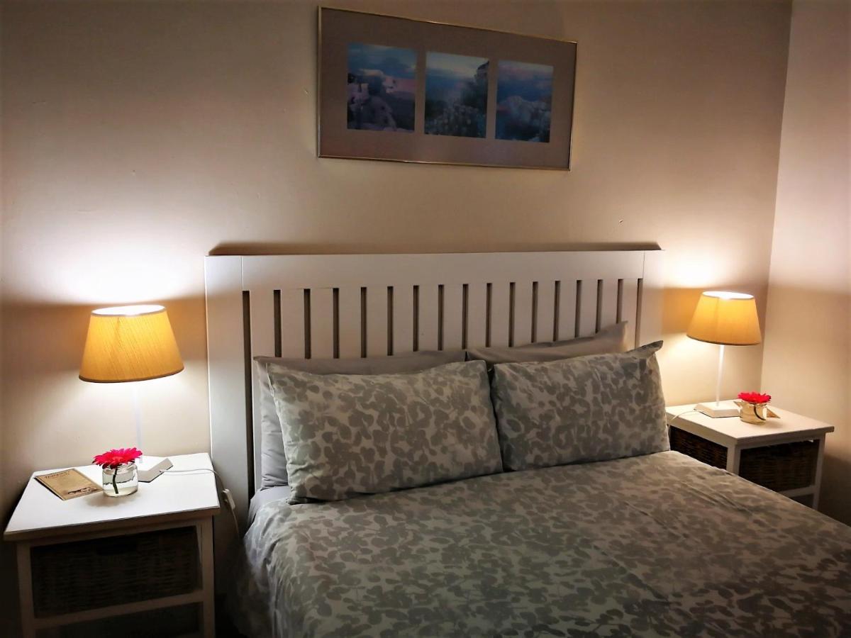 Dempsey'S Self-Catering Guest House Порт Елизабет Екстериор снимка