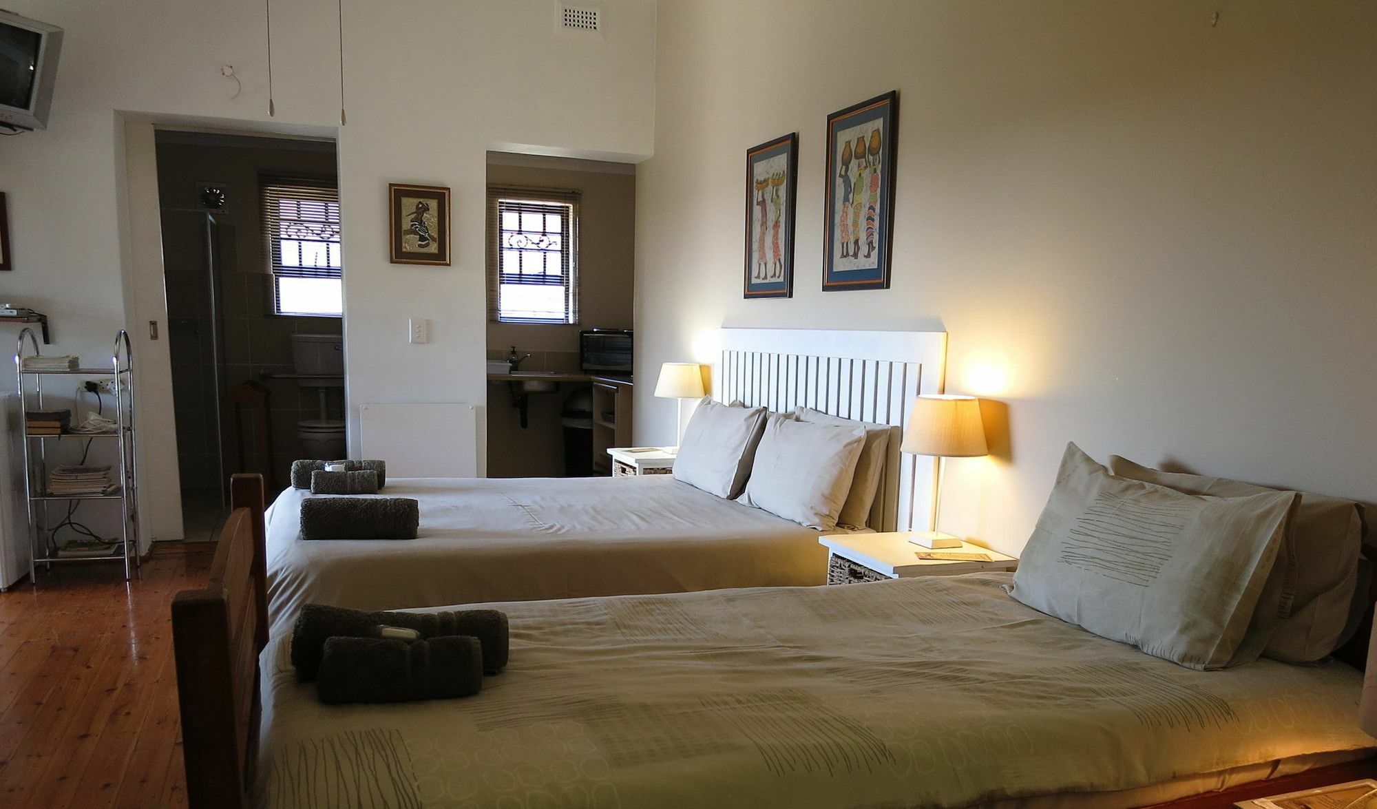 Dempsey'S Self-Catering Guest House Порт Елизабет Екстериор снимка