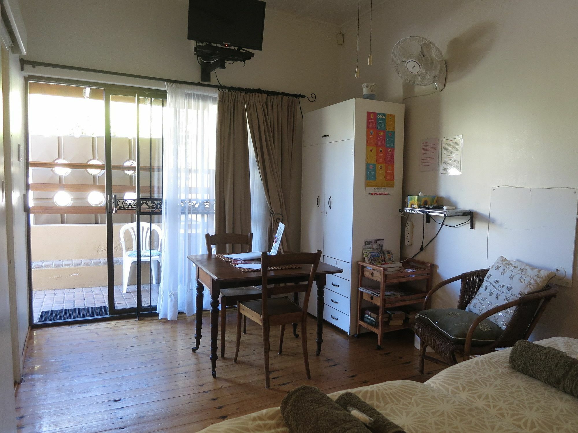 Dempsey'S Self-Catering Guest House Порт Елизабет Екстериор снимка